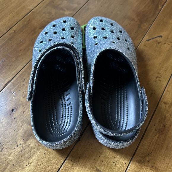 Crocs Classic Glitter Clogs Black m11/w13 NWT - Picture 4 of 6